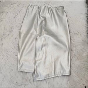 Silver pencil skirt nwt from iris